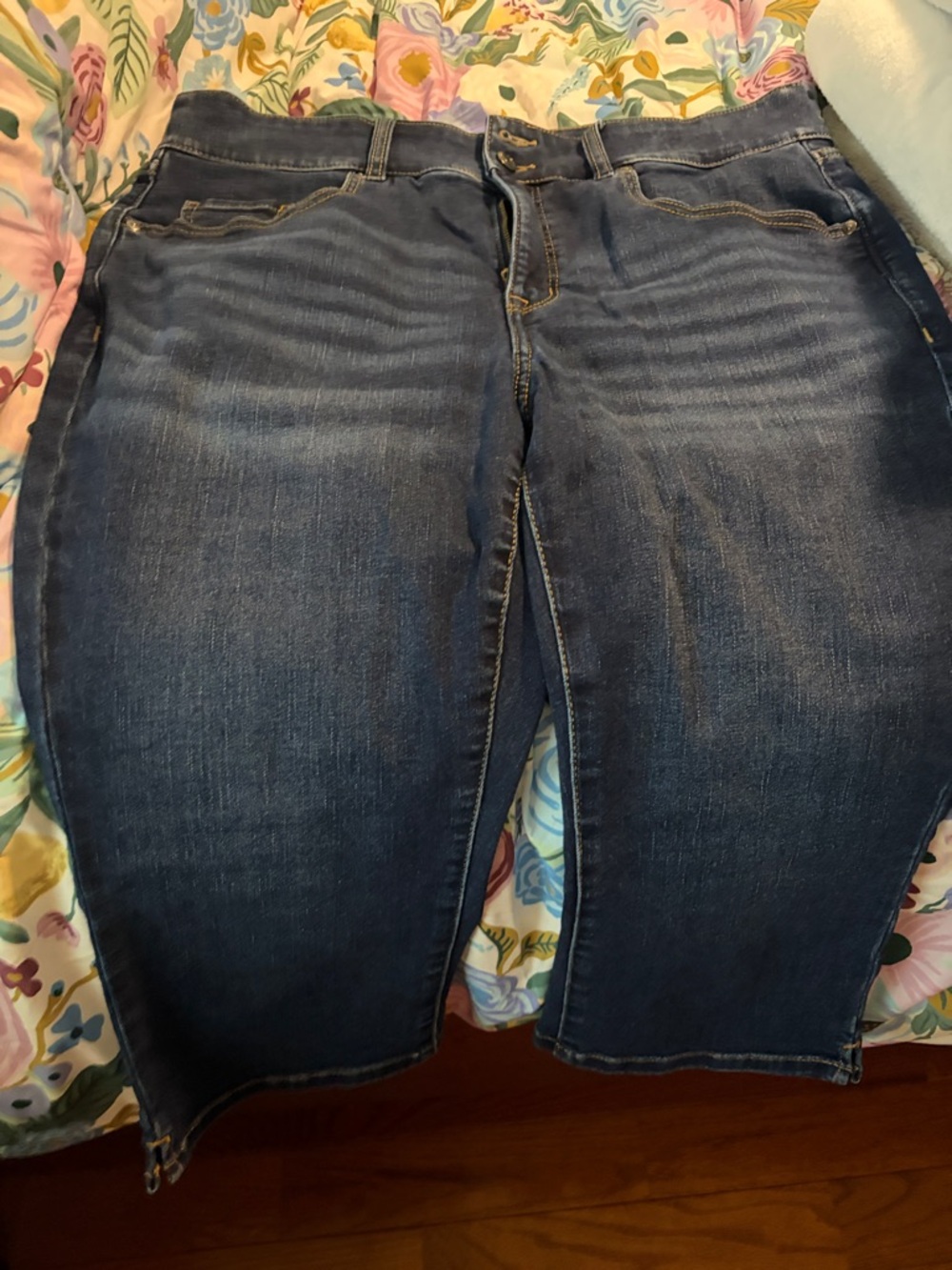 Lane Bryant Dark Blue Cropped Stretch Jeans